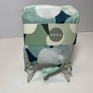 Zona NWT Mint Green Camo Print Nylon Foldable Backpack Zipper Storage Pouch